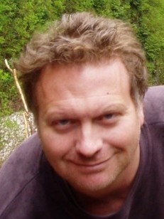 French men looking for love