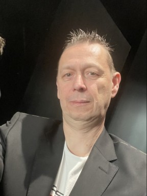Swiss men looking for love