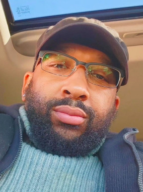 Canadian men looking for love