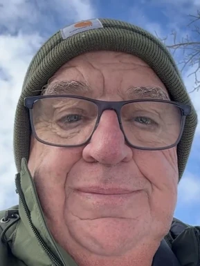 American men looking for love