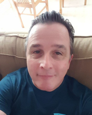 American men looking for love