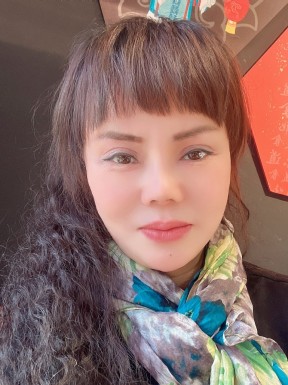 <span>Renxiao, 47</span> <span style='width: 25px; height: 16px; float: right; background-image: url(/bitmaps/flags_small/CN.PNG)'> </span><span style='float: right;margin-right: 20px;'><i class='fa fa-heart'></i> 16</span><br><span>Beijing, China</span> <input type='button' class='joinbtn' style='float: right' value='JOIN NOW' />