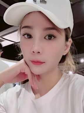 <span>Lin, 34</span> <span style='width: 25px; height: 16px; float: right; background-image: url(/bitmaps/flags_small/CN.PNG)'> </span><span style='float: right;margin-right: 20px;'><i class='fa fa-heart'></i> 8</span><br><span> , China</span> <input type='button' class='joinbtn' style='float: right' value='JOIN NOW' />