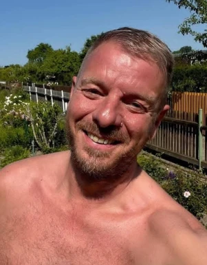 American men looking for love