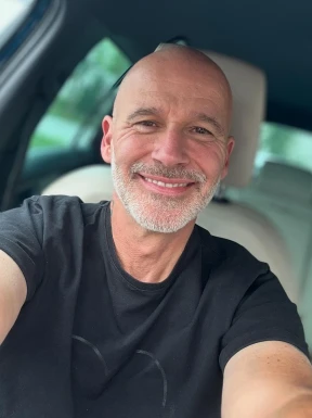 American men looking for love