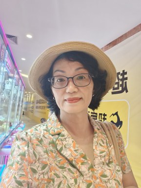 <span>美华, 65</span> <span style='width: 25px; height: 16px; float: right; background-image: url(/bitmaps/flags_small/CN.PNG)'> </span><br><span>Quzhou上海, 中国</span> <input type='button' class='joinbtn' style='float: right' value='JOIN NOW' />