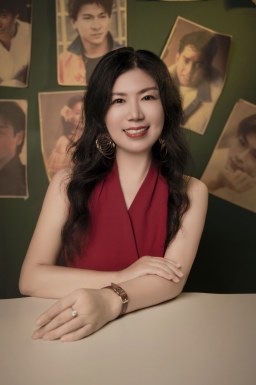 <span>Rina, 46</span> <span style='width: 25px; height: 16px; float: right; background-image: url(/bitmaps/flags_small/CN.PNG)'> </span><br><span>Shanghai, Китай</span> <input type='button' class='joinbtn' style='float: right' value='JOIN NOW' />