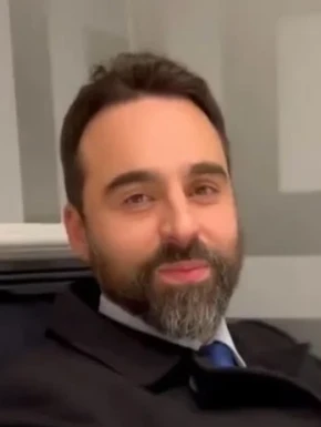 American men looking for love