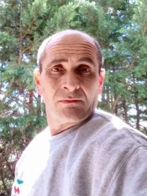 French men looking for love
