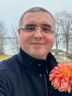 English men looking for love