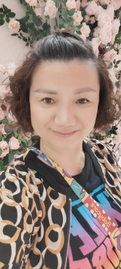 <span>Zhang Jing Mei, 46</span> <span style='width: 25px; height: 16px; float: right; background-image: url(/bitmaps/flags_small/CN.PNG)'> </span><br><span>杭州, 中国</span> <input type='button' class='joinbtn' style='float: right' value='JOIN NOW' />