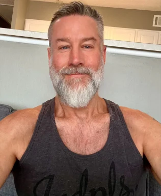 <span>Brian, 71</span> <span style='width: 25px; height: 16px; float: right; background-image: url(/bitmaps/flags_small/US.PNG)'> </span><br><span>Los Angeles, United States of America</span> <input type='button' class='joinbtn' style='float: right' value='JOIN NOW' />
