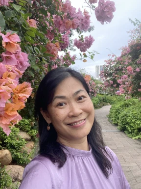 <span>Helen, 54</span>&nbsp;<span style='width: 25px; height: 16px; float: right; background-image: url(/bitmaps/flags_small/CN.PNG)'>&nbsp;</span><br><span>廣西南寧市, Cina</span>&nbsp;<input type='button' class='joinbtn' style='float: right' value='JOIN NOW' />