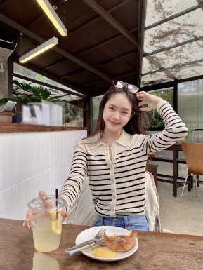 Girls for dating
