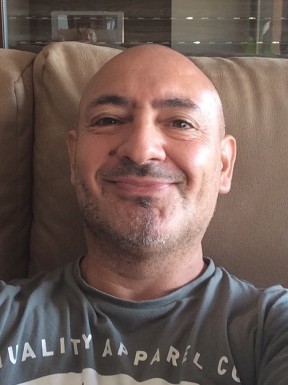 Spanish men looking for love