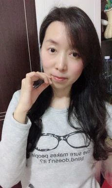 <span>Lily, 53</span> <span style='width: 25px; height: 16px; float: right; background-image: url(/bitmaps/flags_small/CN.PNG)'> </span><br><span>Liuzhou, China</span> <input type='button' class='joinbtn' style='float: right' value='JOIN NOW' />