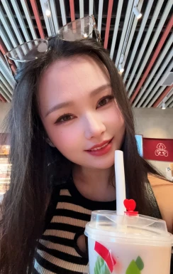 <span>Jing, 34</span> <span style='width: 25px; height: 16px; float: right; background-image: url(/bitmaps/flags_small/CN.PNG)'> </span><br><span>Wuhan, China</span> <input type='button' class='joinbtn' style='float: right' value='JOIN NOW' />