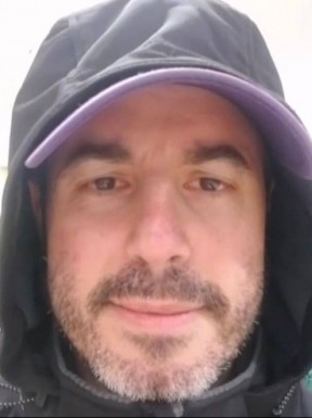 American men looking for love