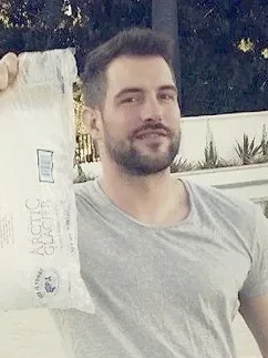 American men looking for love