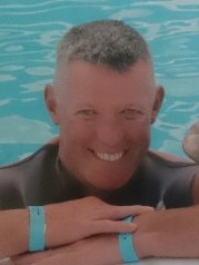 English men looking for love