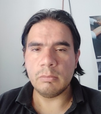 <span>Oscar, 37</span> <span style='width: 25px; height: 16px; float: right; background-image: url(/bitmaps/flags_small/MX.PNG)'> </span><br><span>San Luis Po, Mexico</span> <input type='button' class='joinbtn' style='float: right' value='JOIN NOW' />