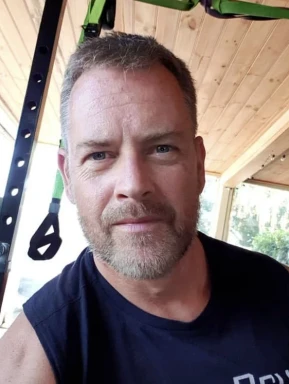 American men looking for love