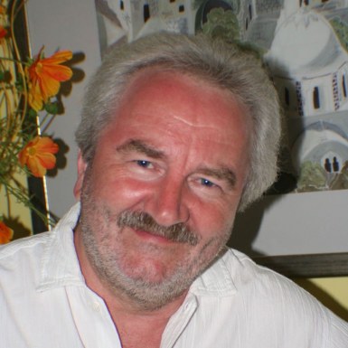 <span>Willibald, 61</span> <span style='width: 25px; height: 16px; float: right; background-image: url(/bitmaps/flags_small/AT.PNG)'> </span><br><span>Vienna, Austria</span> <input type='button' class='joinbtn' style='float: right' value='JOIN NOW' />